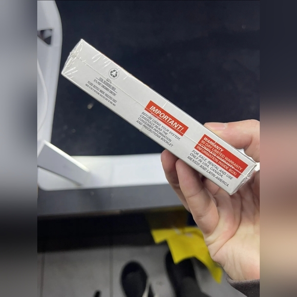 Las Vegas Cool Hand (GameBoy Color) - Factory Sealed CIB (Holo Box) - Mint. - Picture 6 of 8